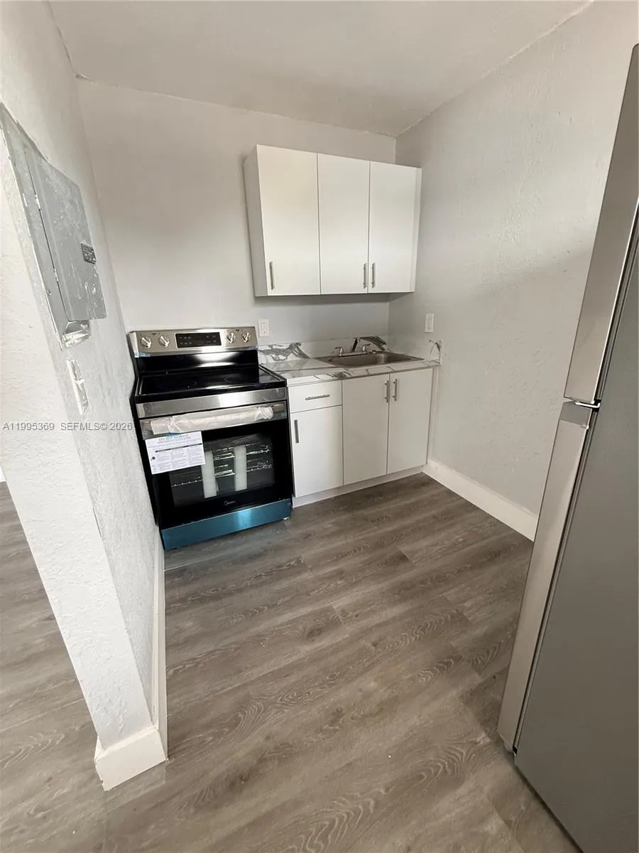7001 NW 15th Ave # 18, Miami FL 33147