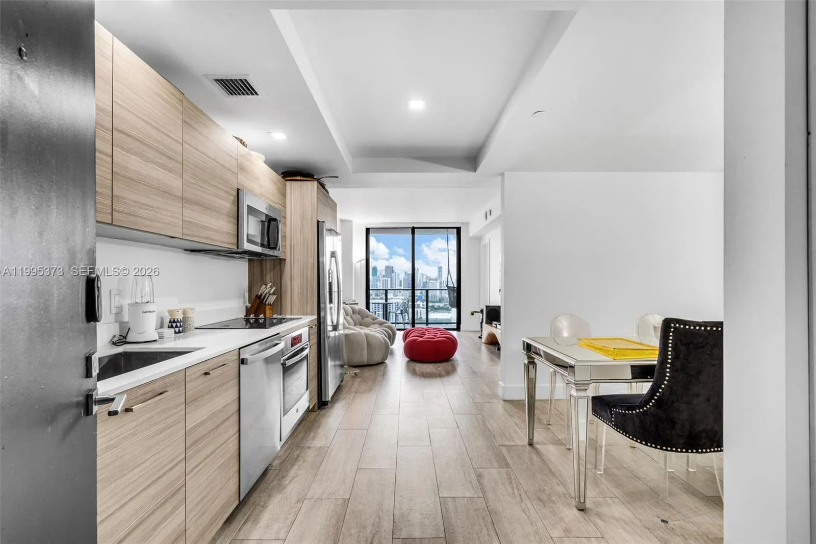 121 NE 34th St # 3003, Miami FL 33137