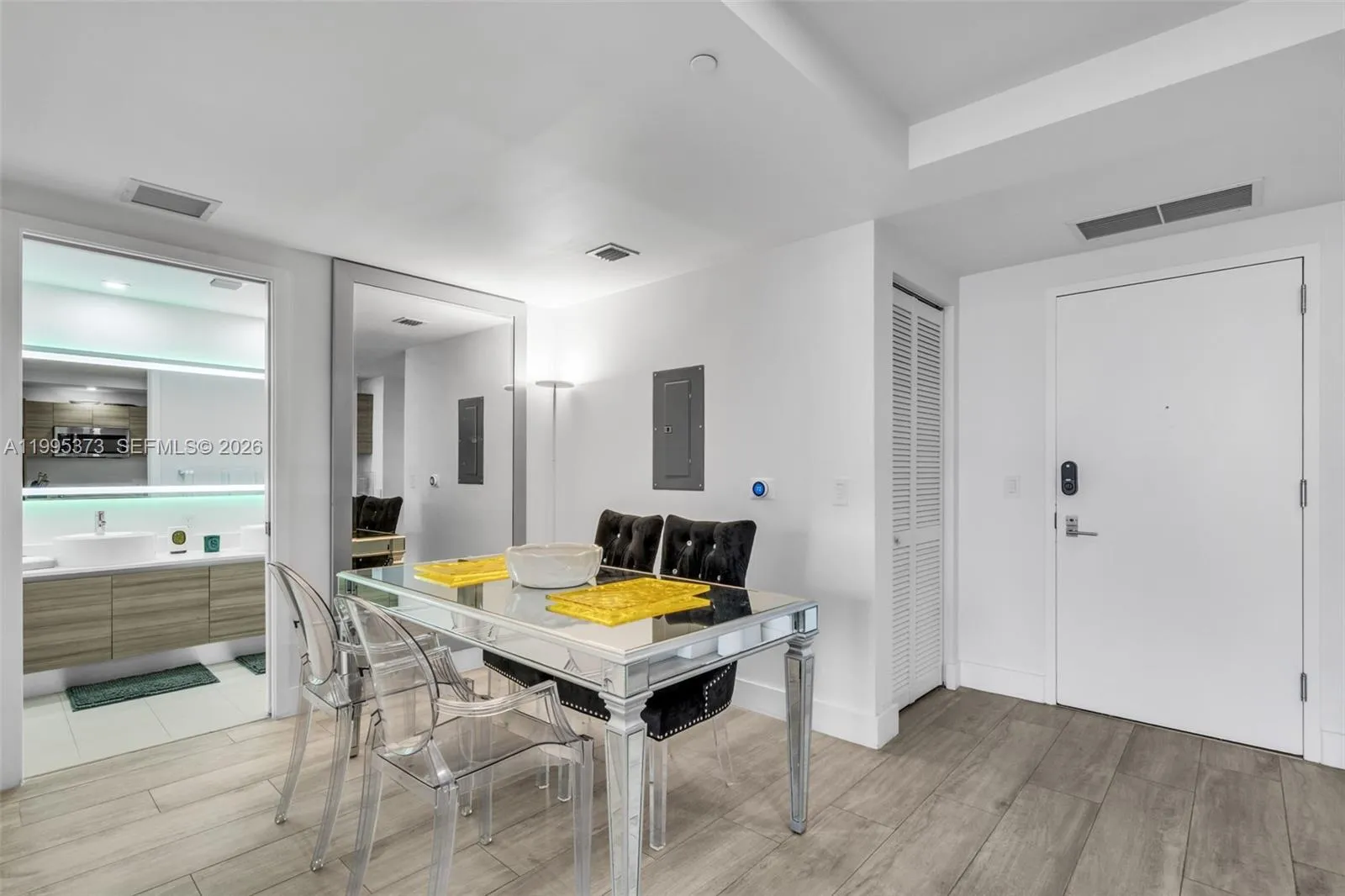 121 NE 34th St # 3003, Miami FL 33137