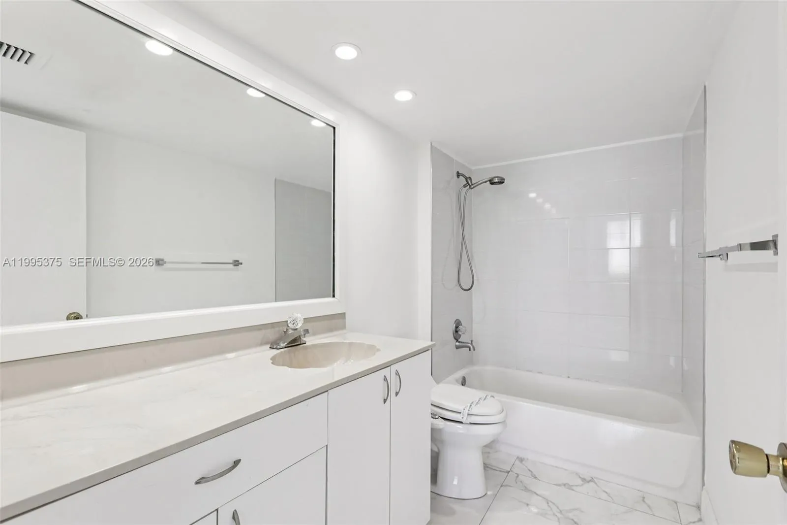 101 Briny Ave # 401, Pompano Beach FL 33062