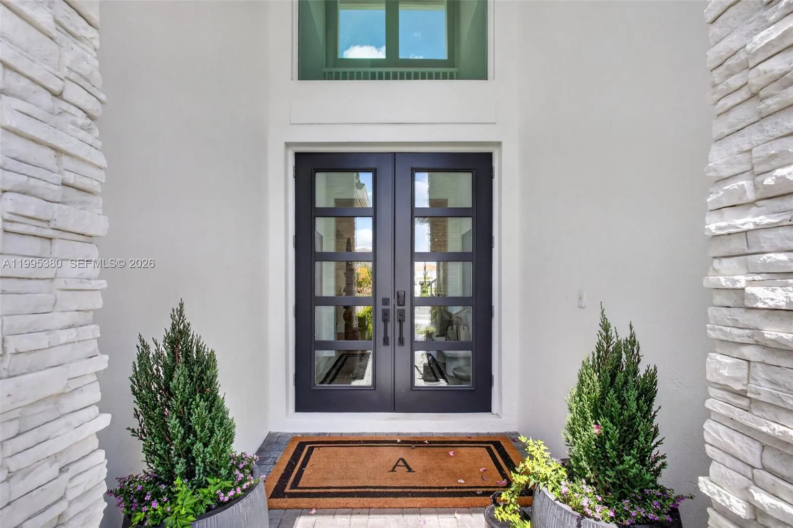 12249 Waterstone Cir, Palm Beach Gardens FL 33412