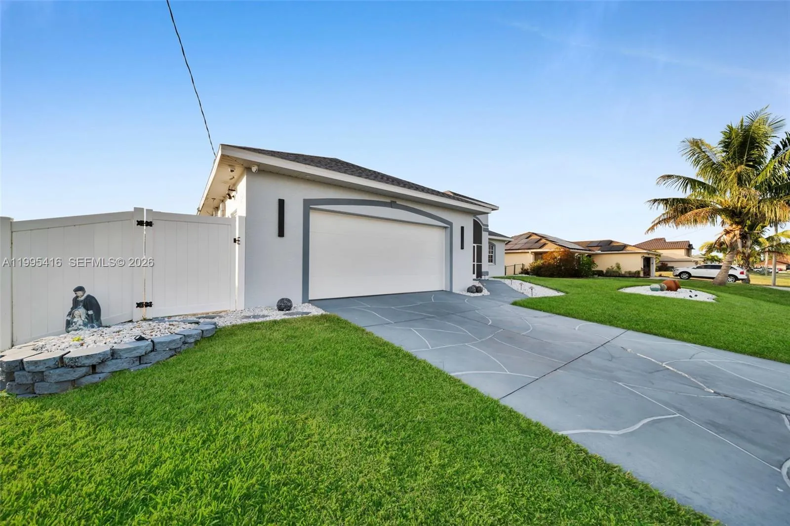 1024 NW 23, Cape Coral FL 33993