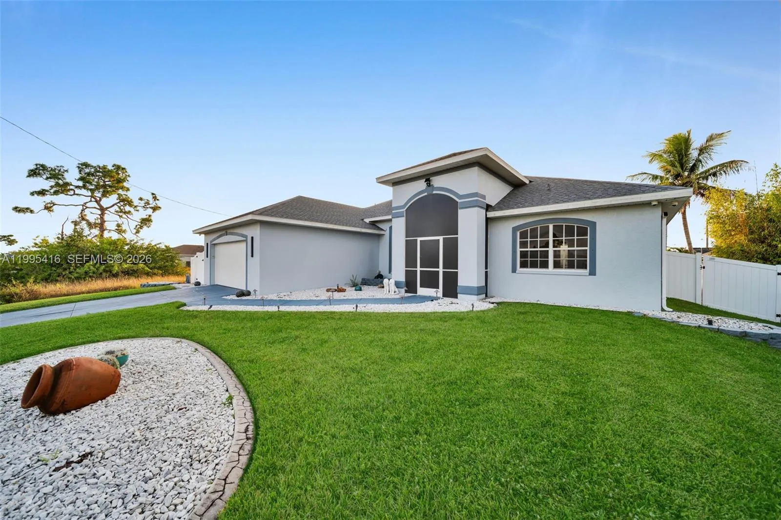 1024 NW 23, Cape Coral FL 33993