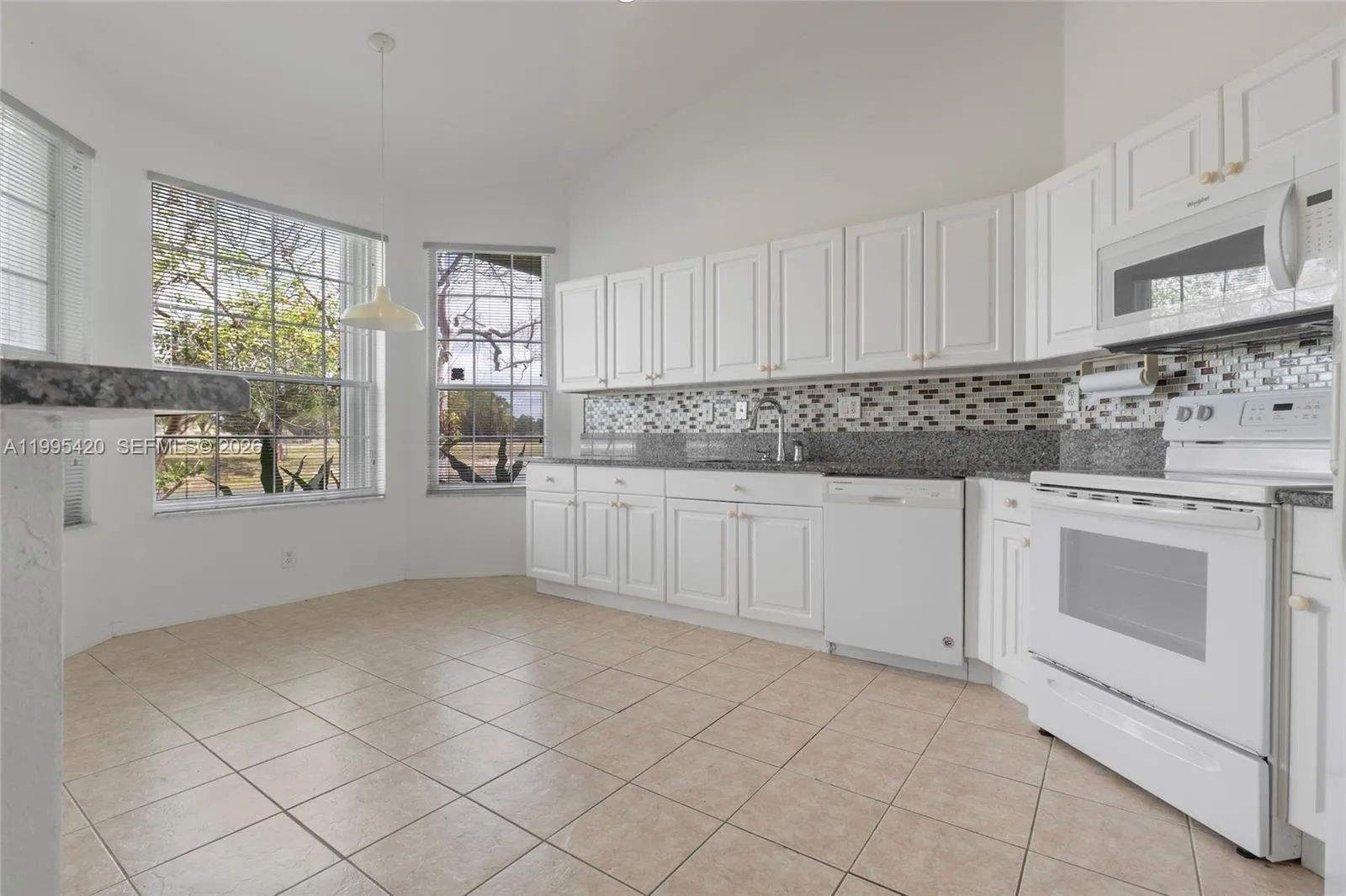 7501 S Aragon Blvd # 4, Sunrise FL 33313