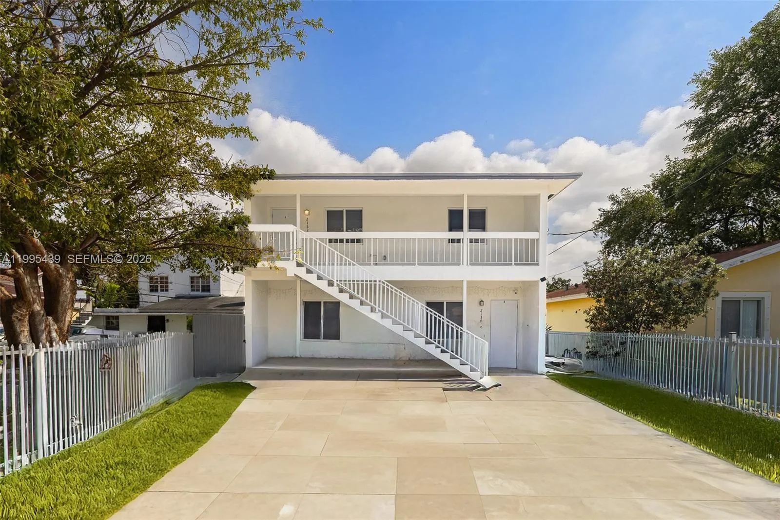 2132 NW 47th St # 2132, Miami FL 33142