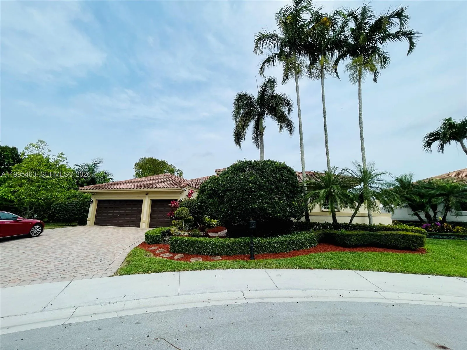 2481 Eagle Watch Ct, Weston FL 33327