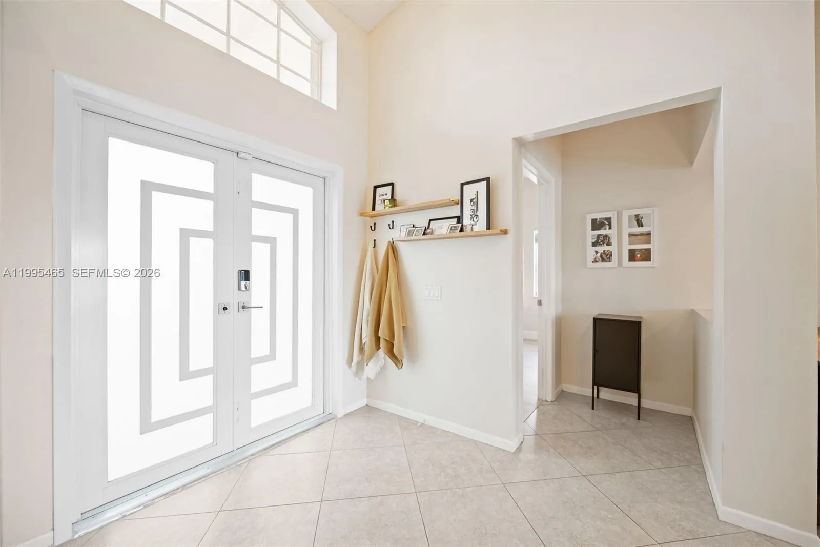 380 Cameron Dr, Weston FL 33326