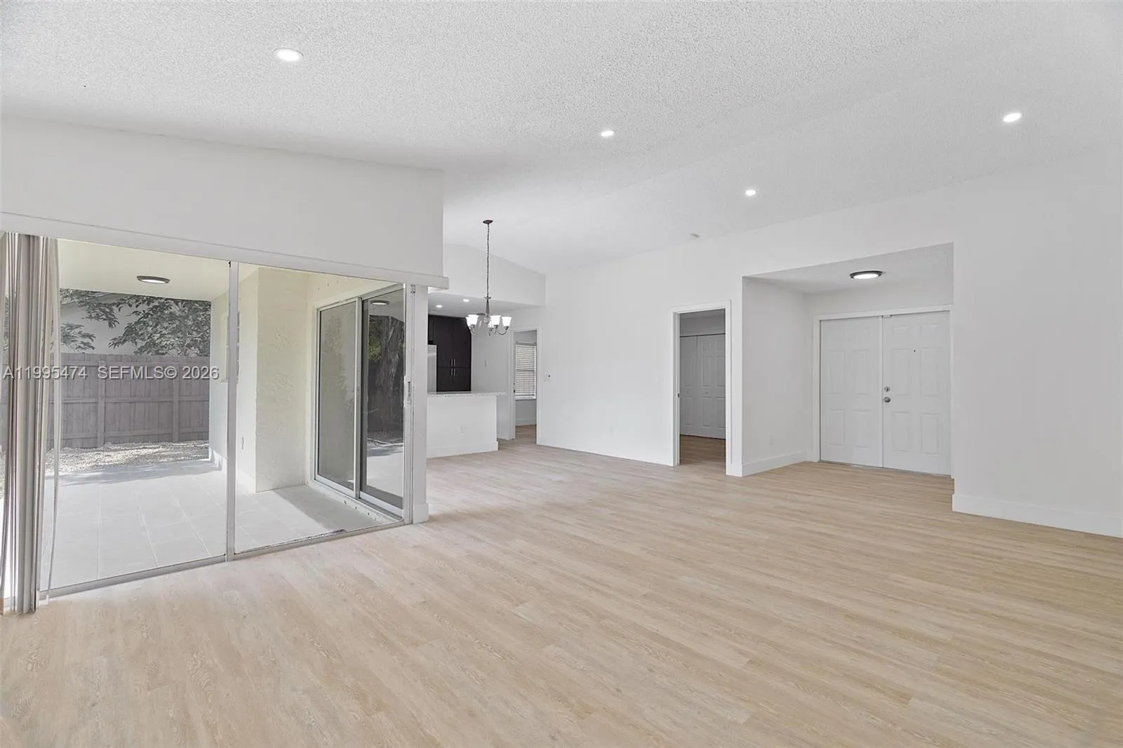 13750 SW 282 ST, Miami FL 33033