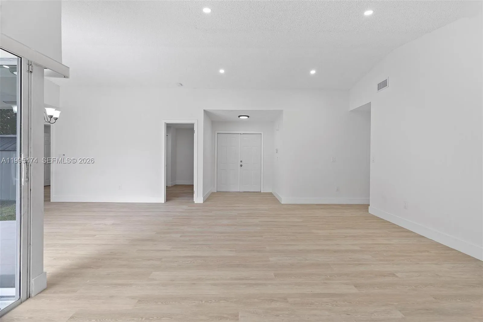 13750 SW 282 ST, Miami FL 33033