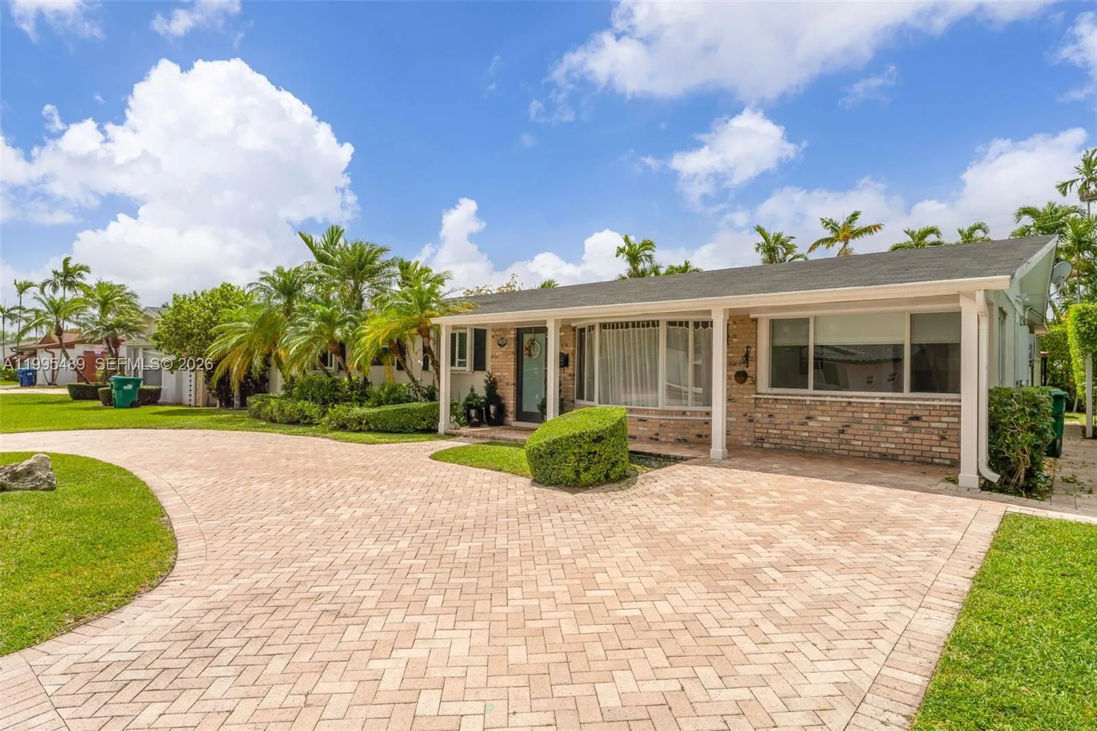 5810 SW 89th Ct, Miami FL 33173