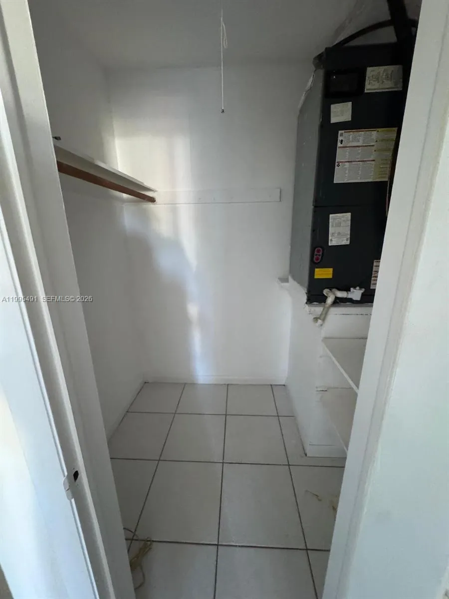 2051 NE 25th Ave # 3, Pompano Beach FL 33062