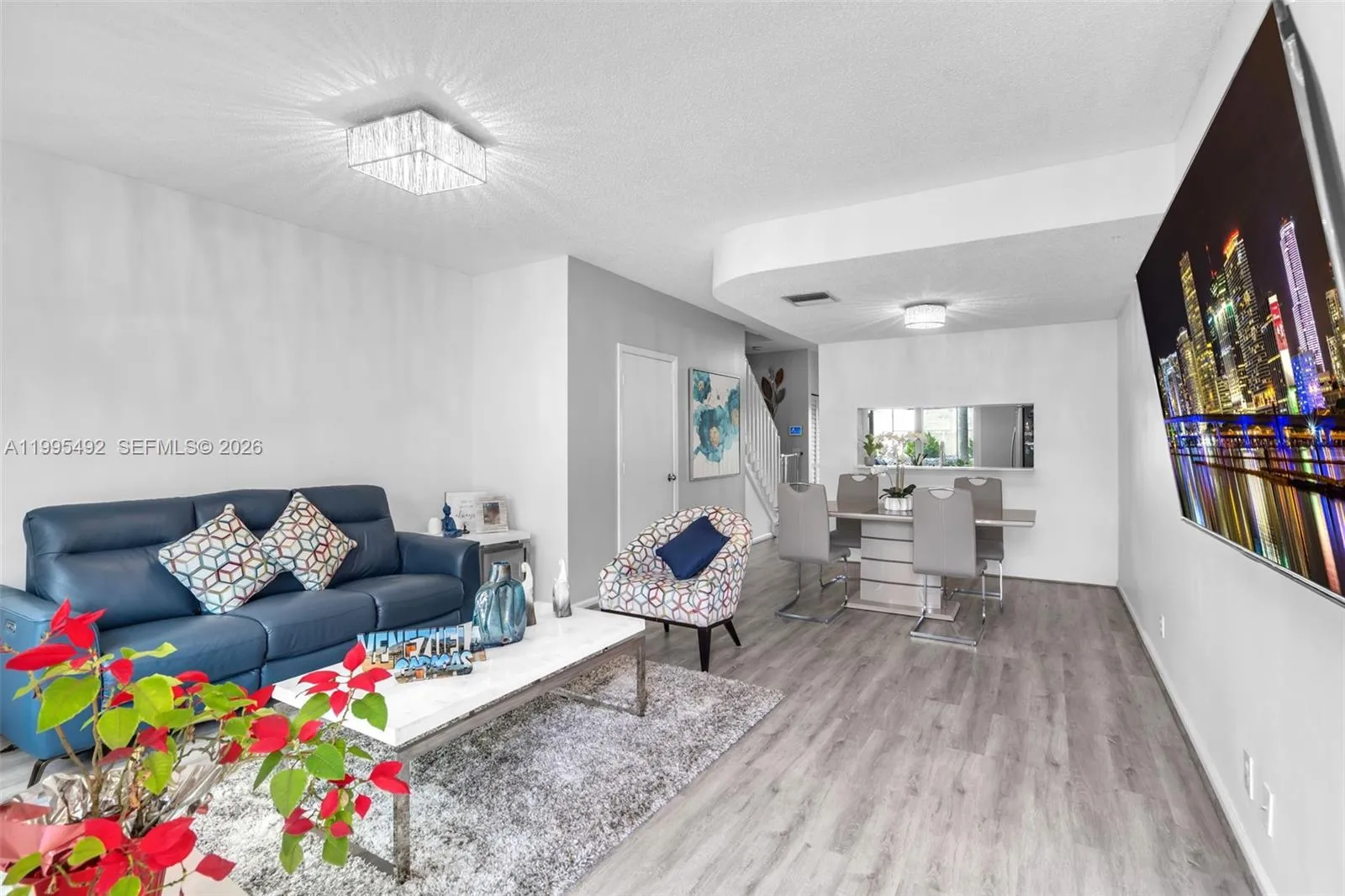 9925 NW 57th Mnr, Coral Springs FL 33076