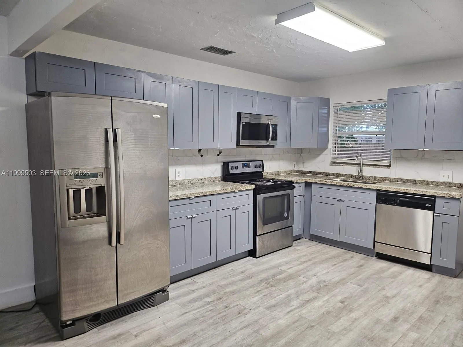 209 SW 9th St # 209, Hallandale Beach FL 33009