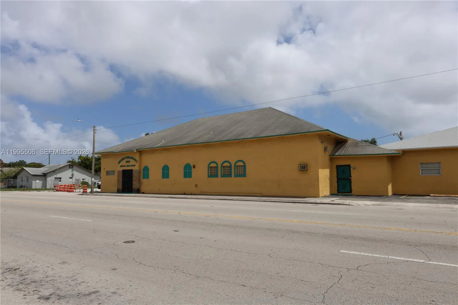 4343 NW 17th Ave, Miami FL 33142