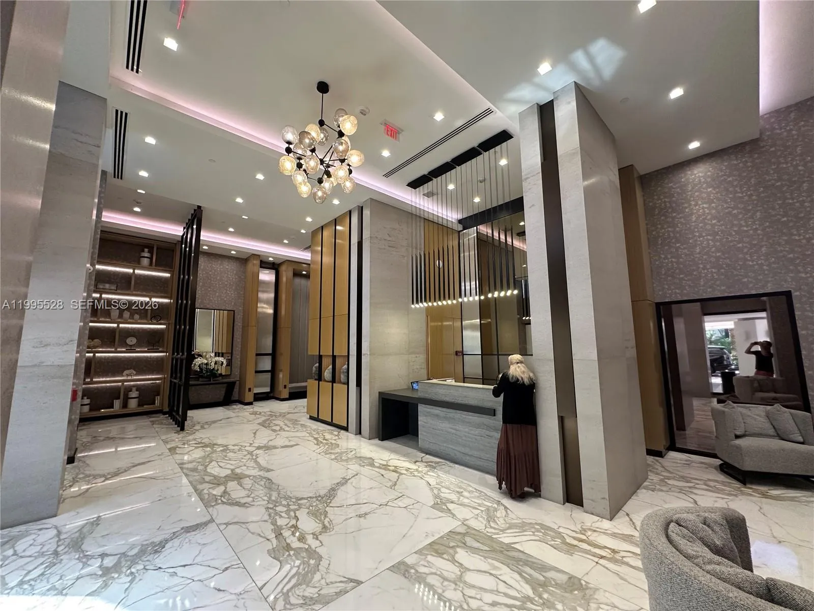 19500 Turnberry Way # 14C, Aventura FL 33180