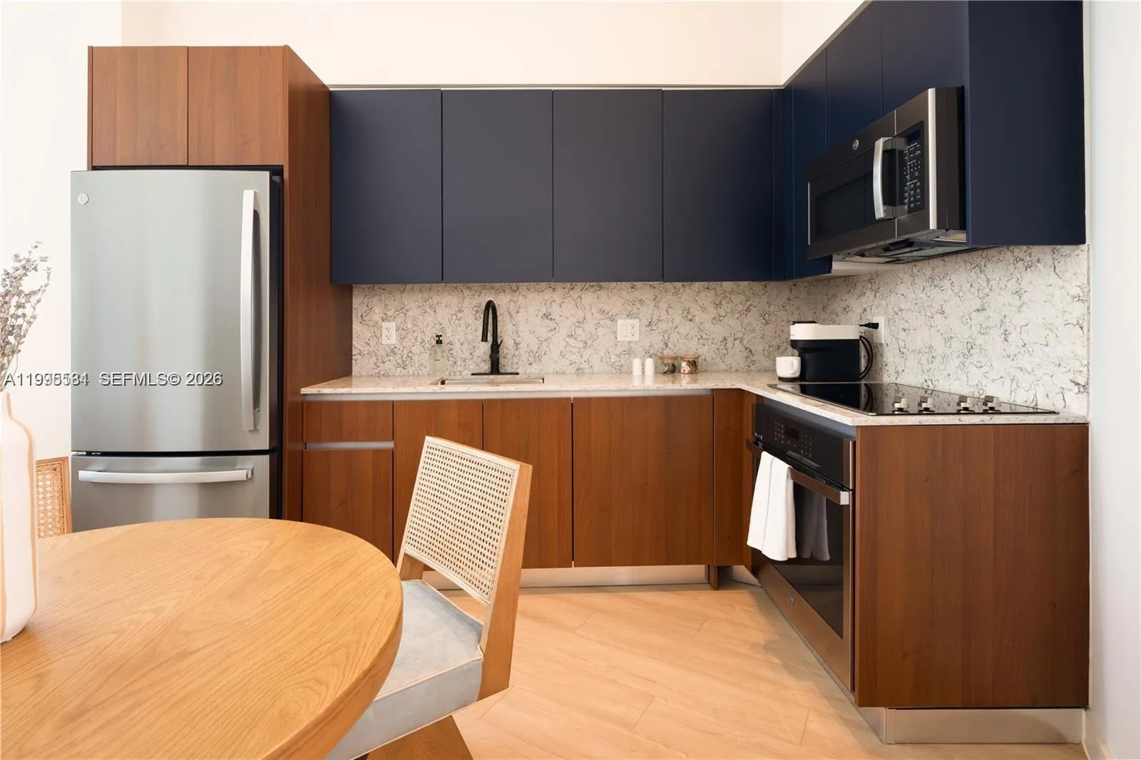 275 SW 6th St # 502, Miami FL 33130