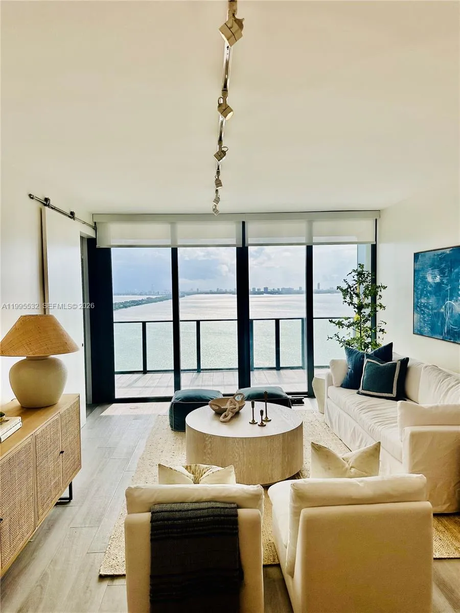 3131 NE 7th Ave # 2103, Miami FL 33137