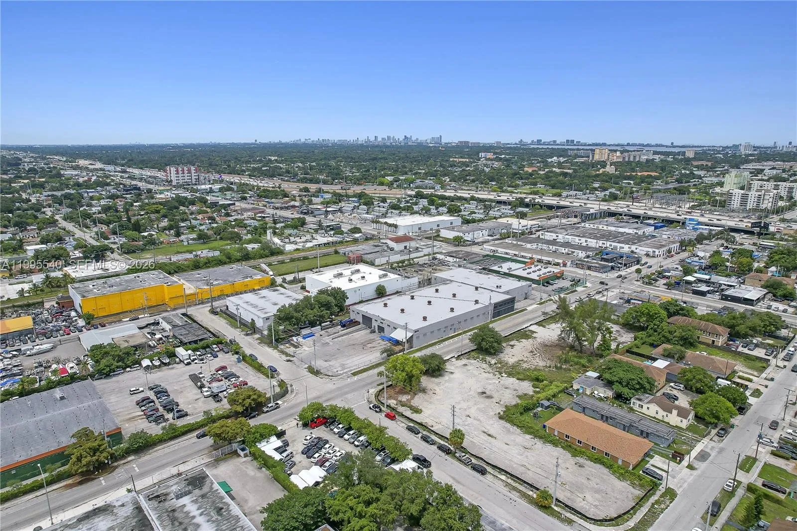 808 NW 71st St, Miami FL 33150