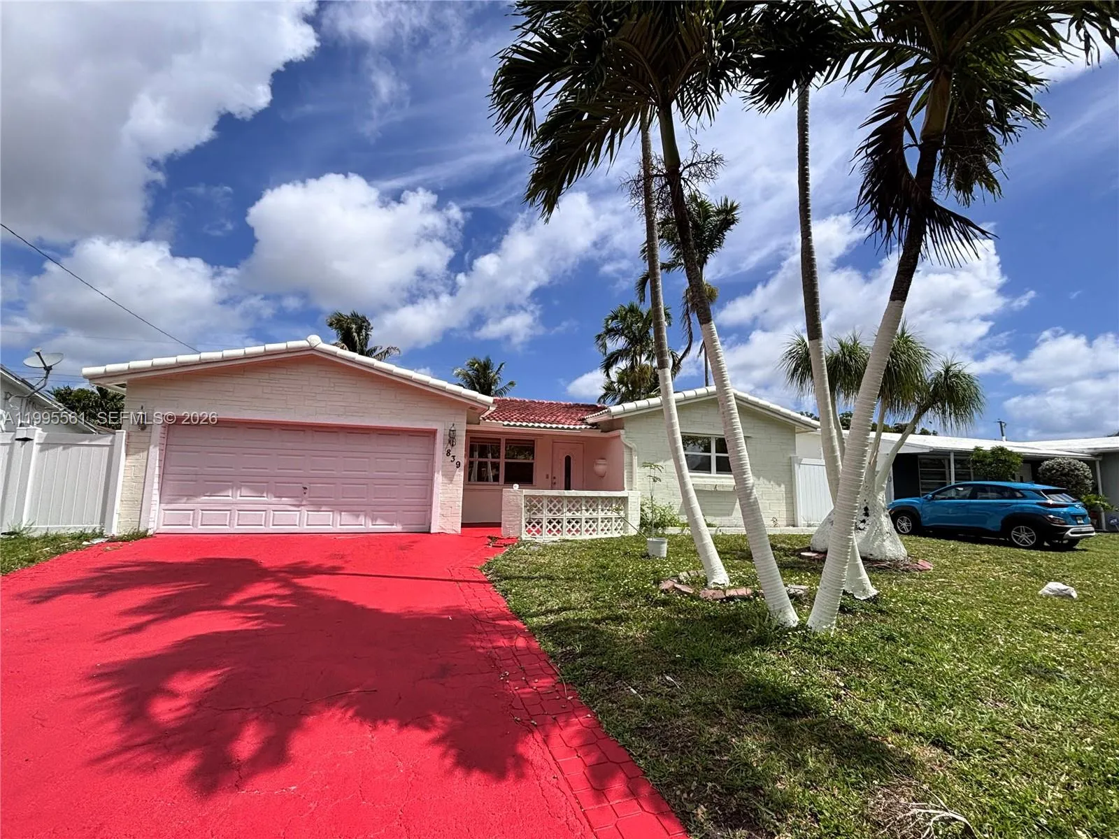 839 S Highland Dr, Hollywood FL 33021