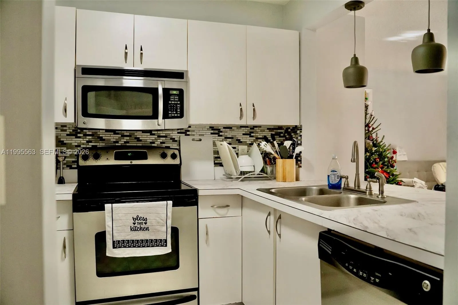 430 SE 7th St # 201E, Dania Beach FL 33004