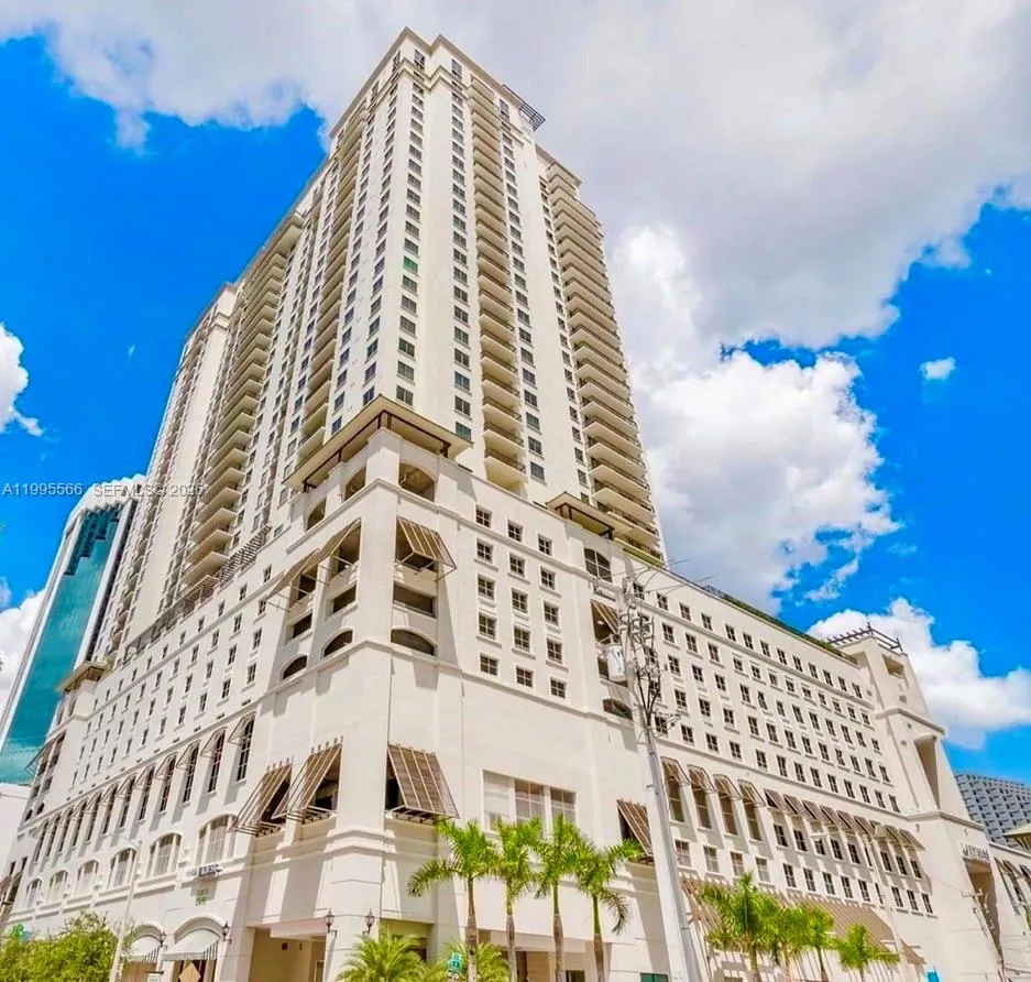 999 SW 1st Ave # 1807, Miami FL 33130