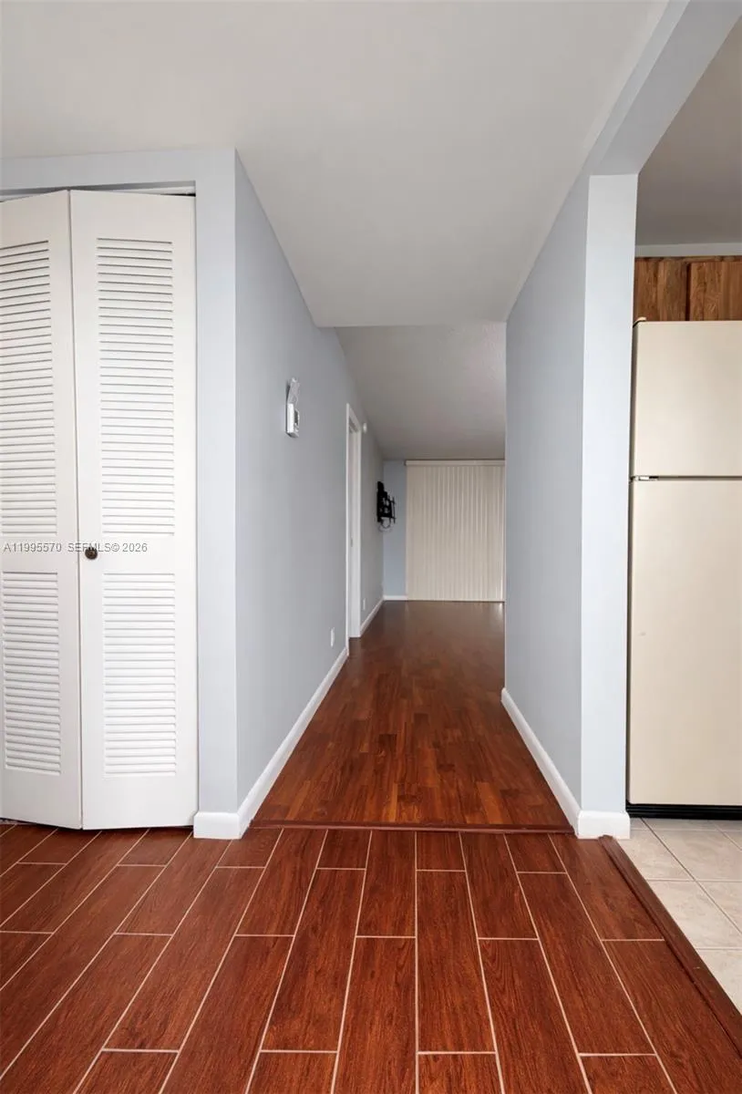 3121 NW 47th Ter # 112, Lauderdale Lakes FL 33319