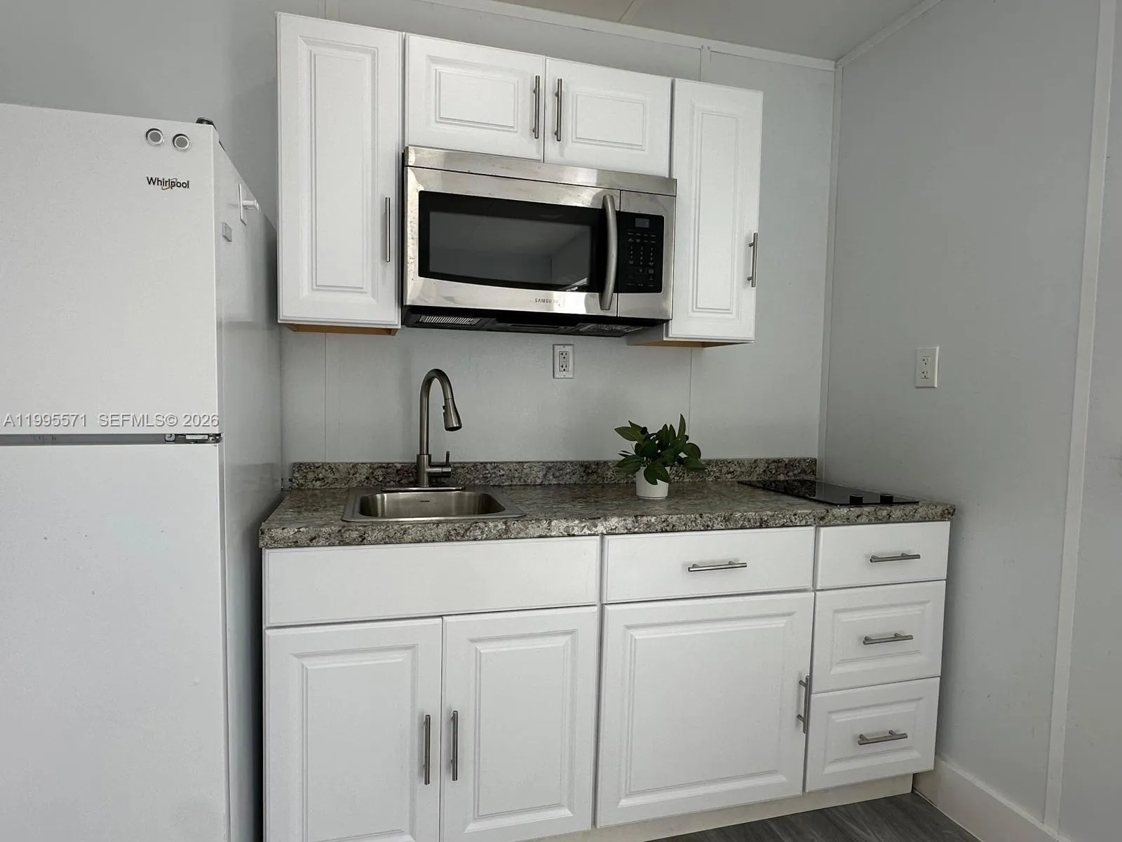 841 N 69th Ave # 2, Hollywood FL 33024