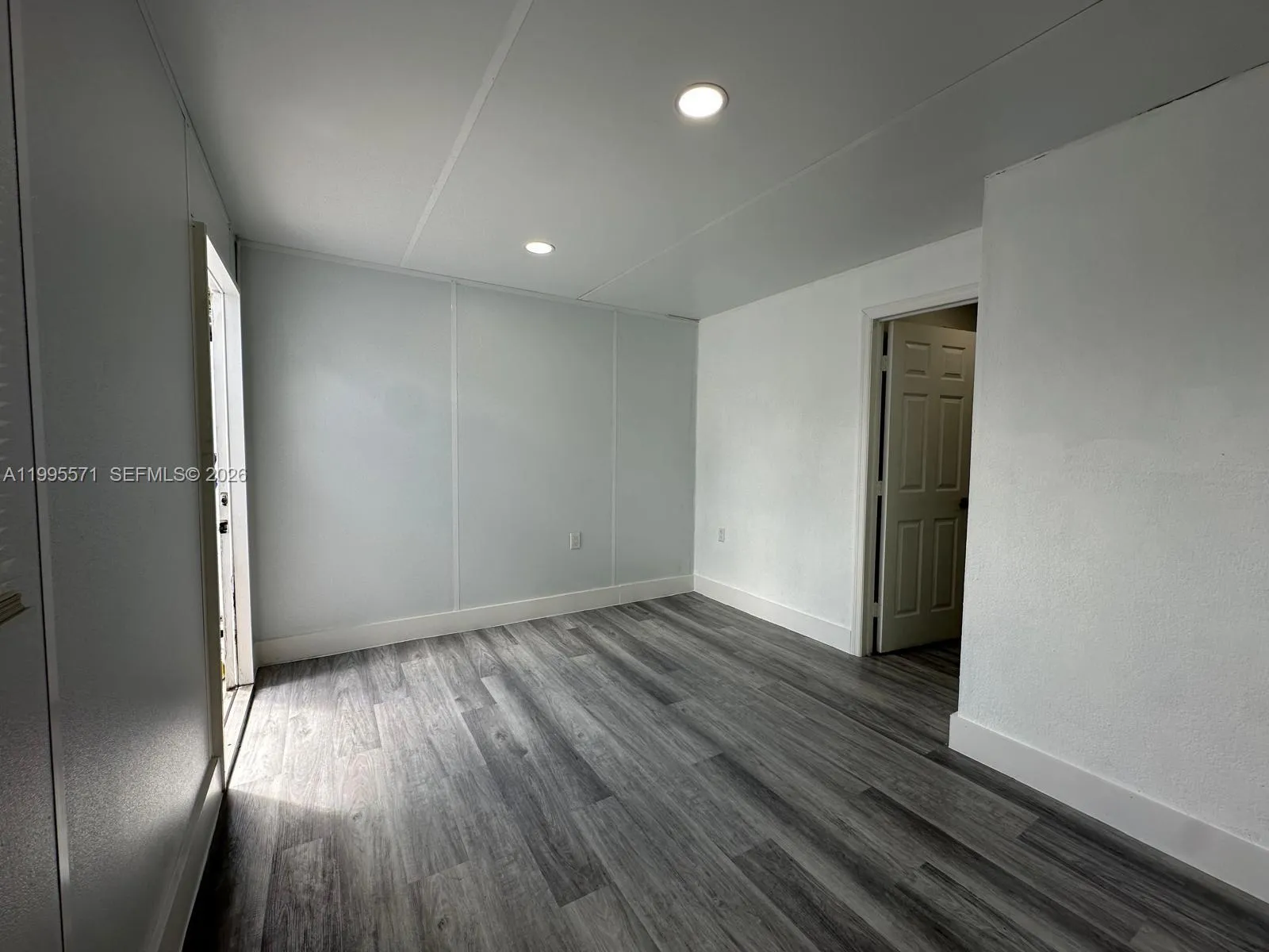 841 N 69th Ave # 2, Hollywood FL 33024