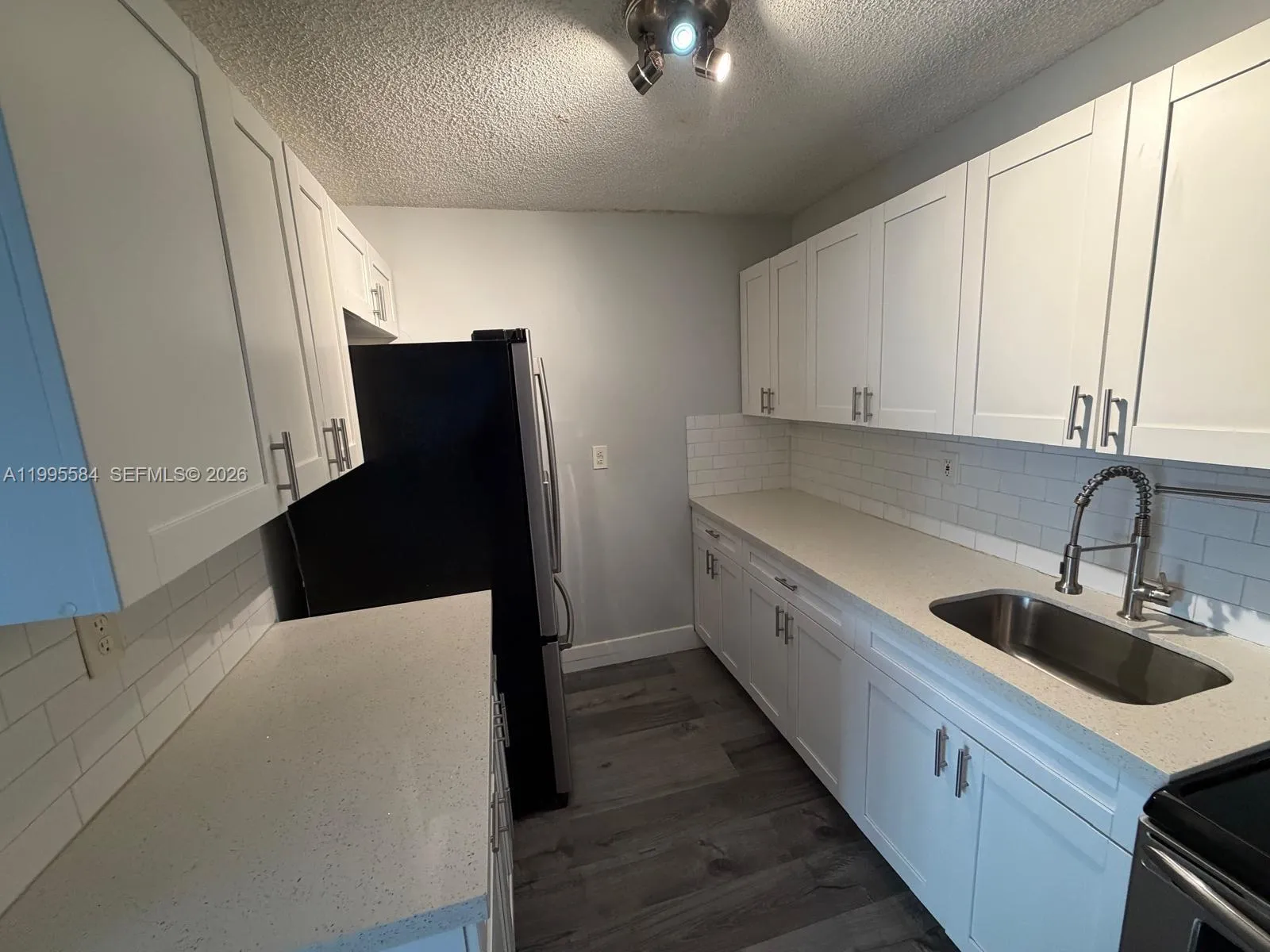 451 NE 207th Ln # 102, Miami FL 33179