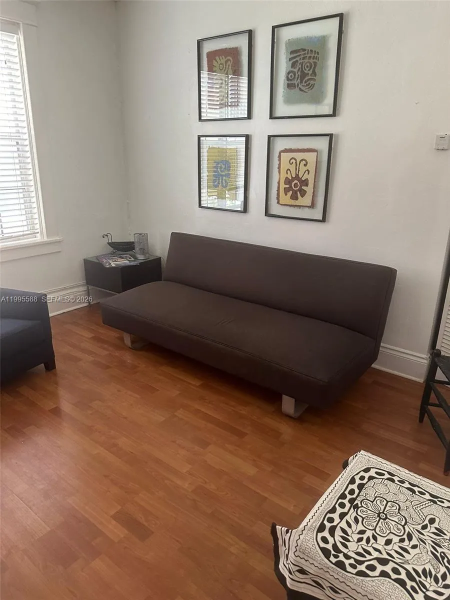 710 PENNSYLVANIA AV # 4, Miami Beach FL 33139