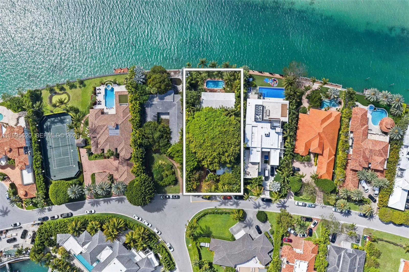 220 Bal Bay Dr, Bal Harbour FL 33154