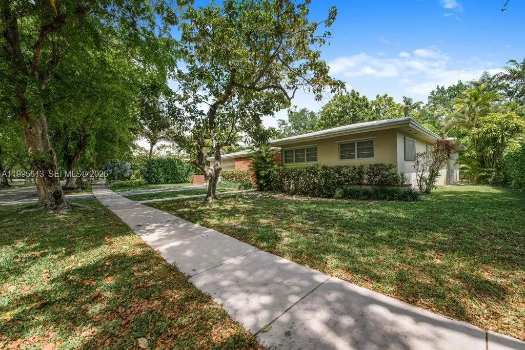 6315 Castaneda St, Coral Gables FL 33146