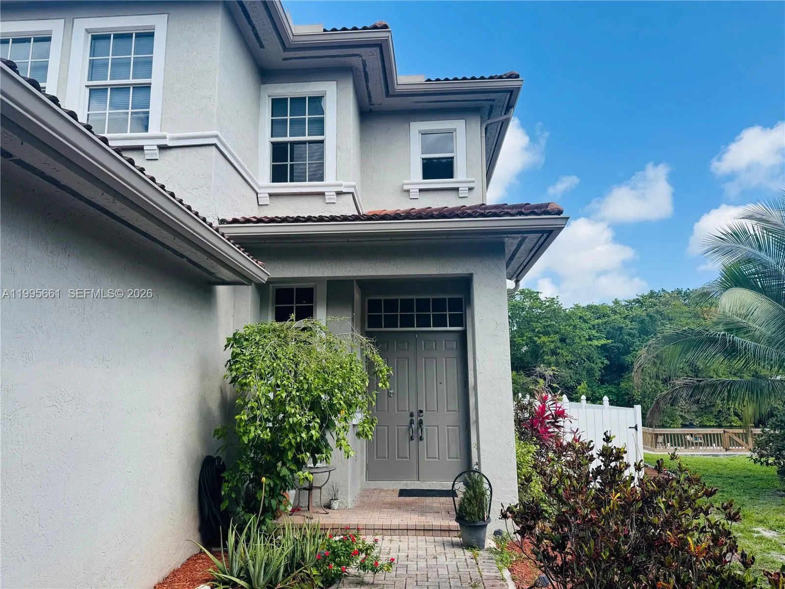 3041 SW 44th St # 0, Dania Beach FL 33312