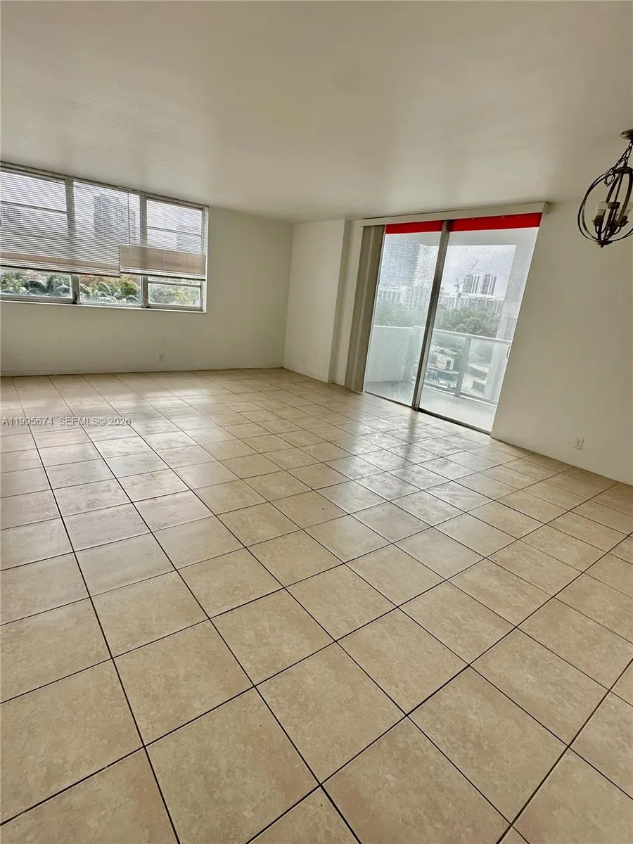 3301 NE 5th Ave # 618, Miami FL 33137