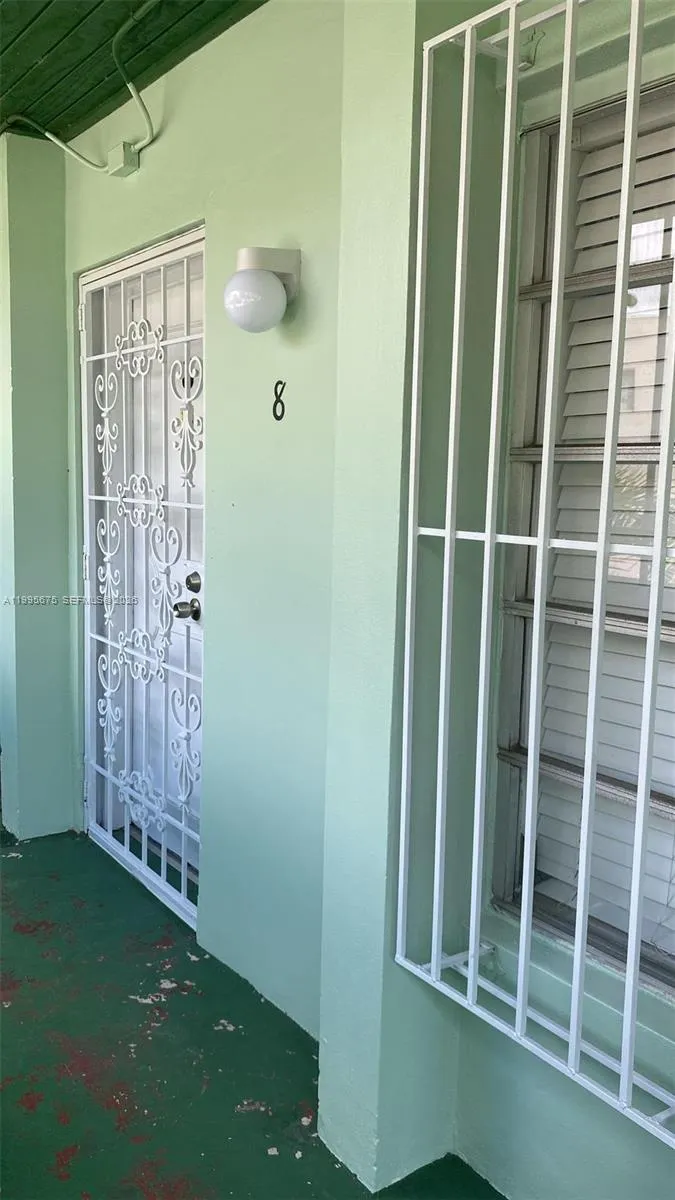 701 S Royal Poinciana Blvd # 8, Miami Springs FL 33166