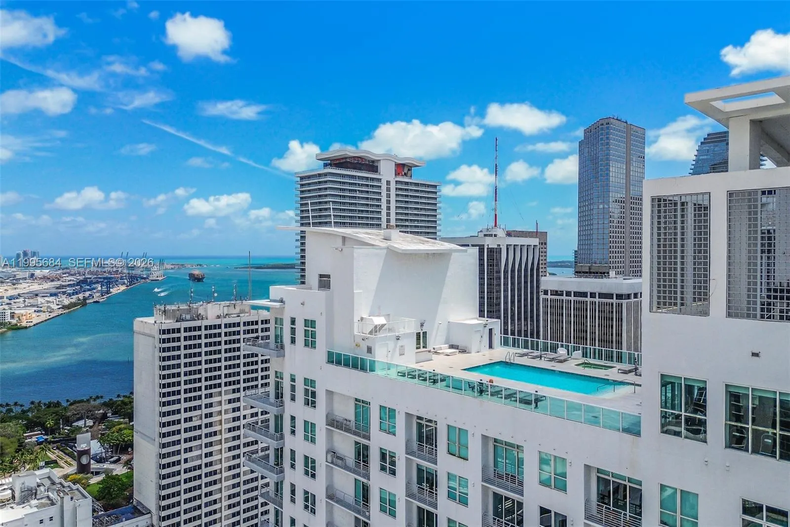 133 NE 2nd Ave # 611, Miami FL 33132