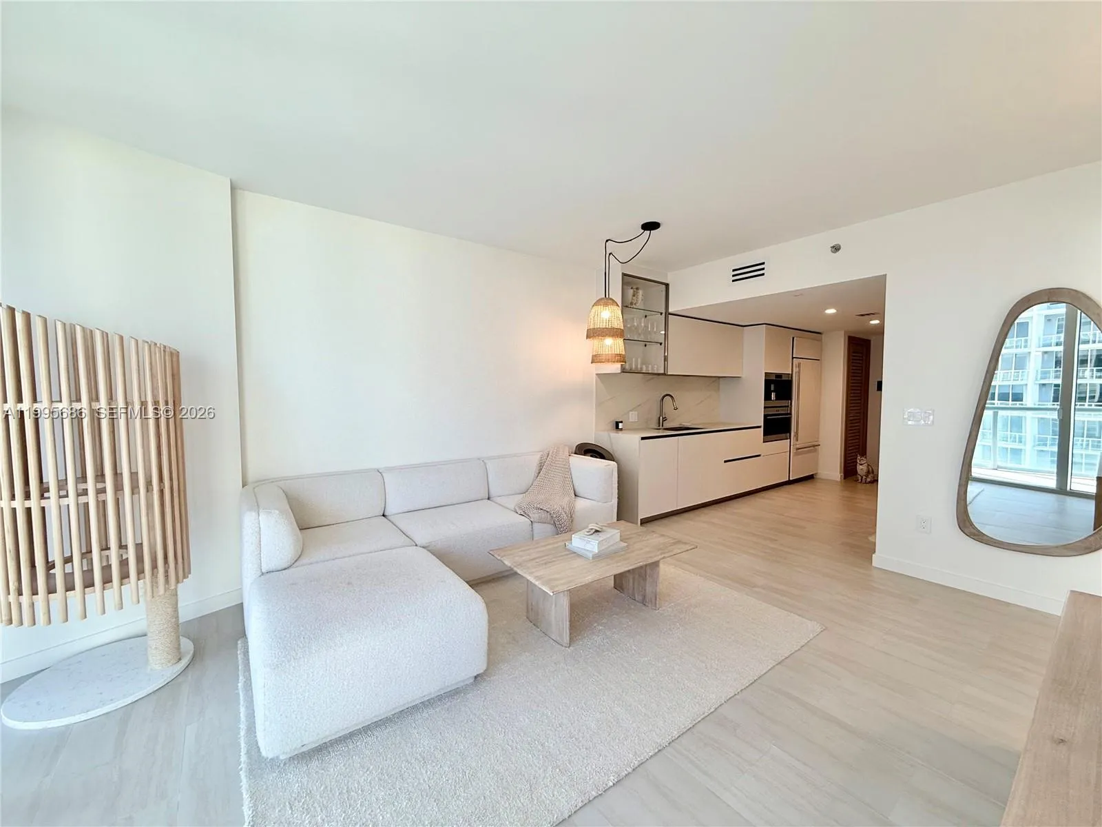 495 Brickell Ave, Miami FL 33131