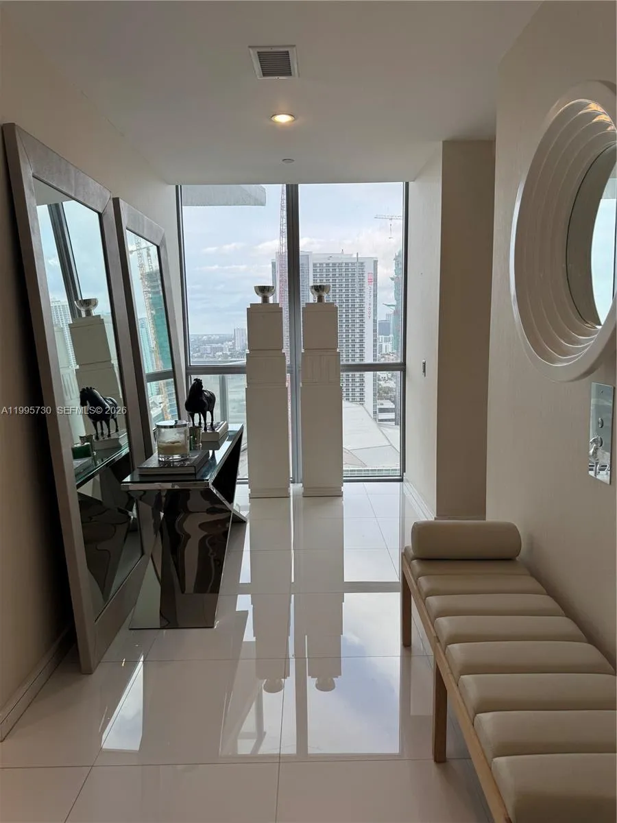 1100 Biscayne Blvd # 2605, Miami FL 33132