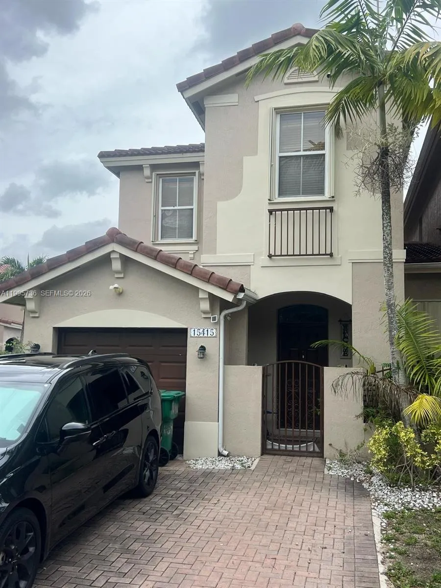 3 bedroom 2 bath for sale at 15415 SW 9th Way, Miami FL 33194