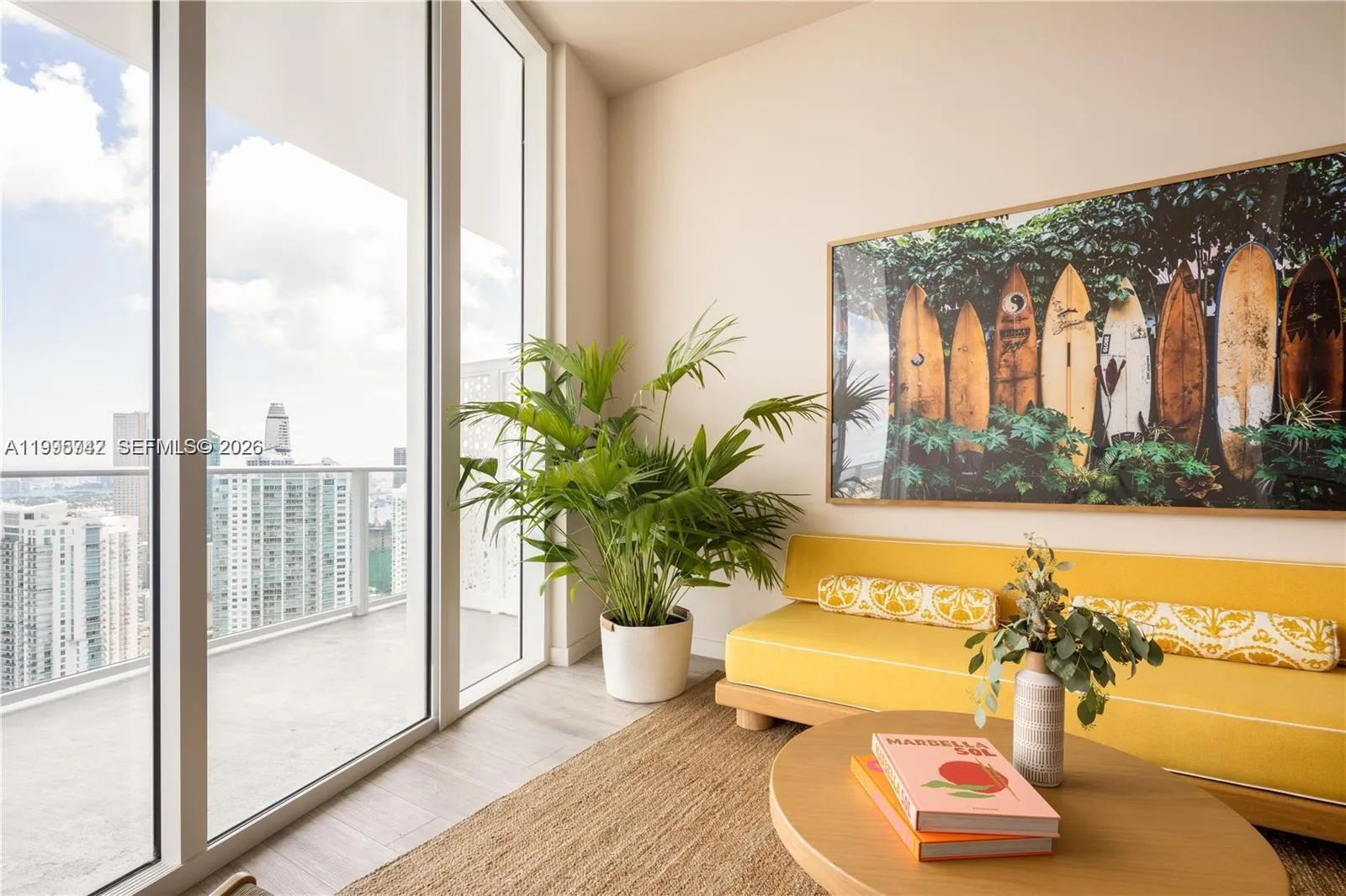 275 SW 6th St # 806, Miami FL 33130