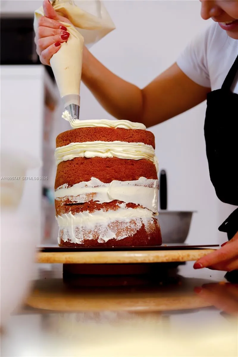 0000 SW 56th St, Miami FL 33165