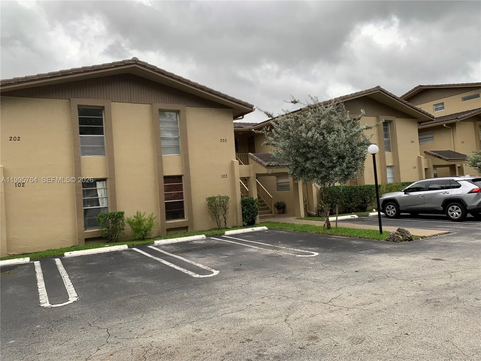 11101 Royal Palm Blvd # 203, Coral Springs FL 33065