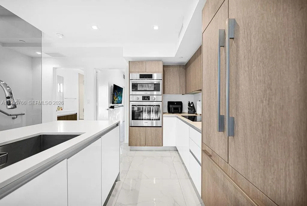 2 bedroom 2 bath for sale at 455 NE 39th St # 205, Miami FL 33137