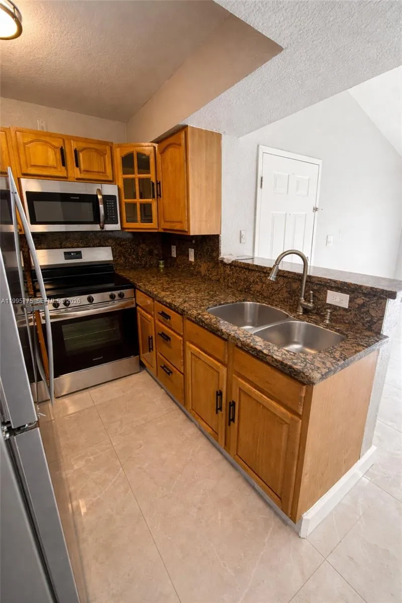 10581 SW 155th Ct # 1222, Miami FL 33196