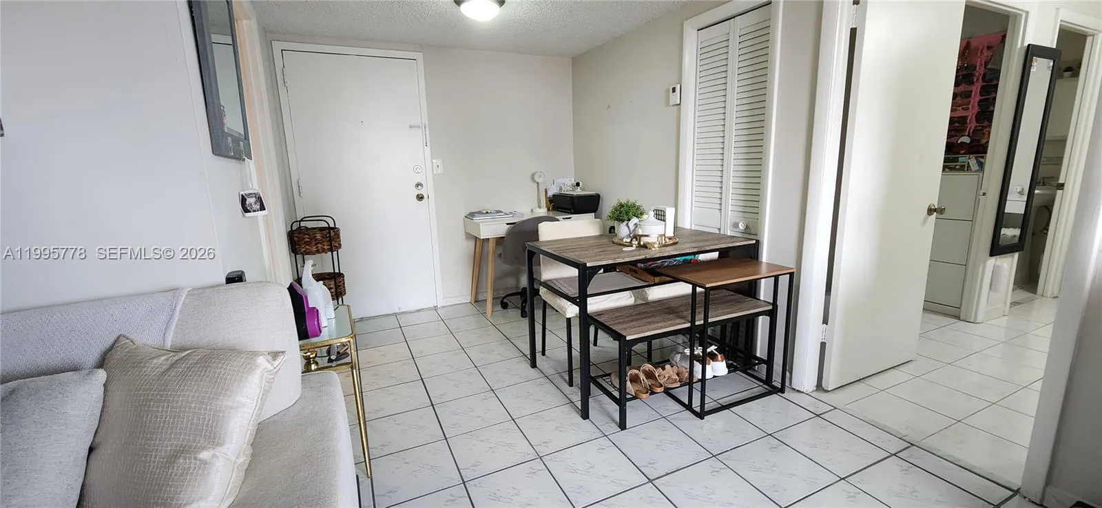 5050 NW 7th St # 210, Miami FL 33126