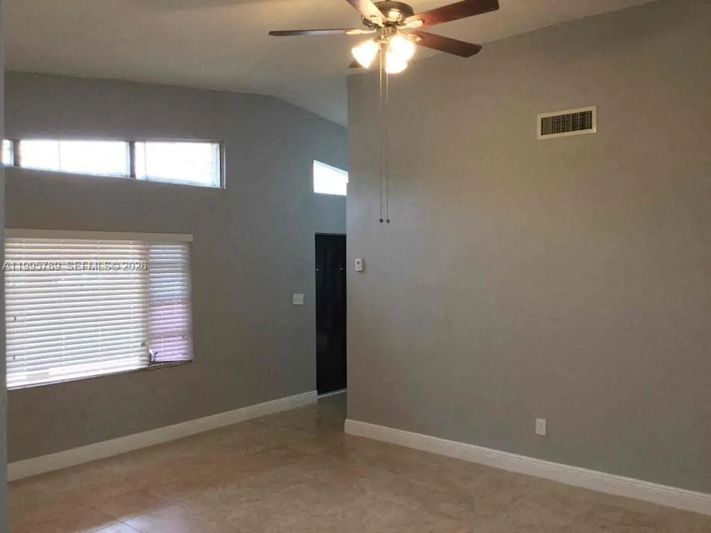 2110 NW 185th Ter, Miami Gardens FL 33056