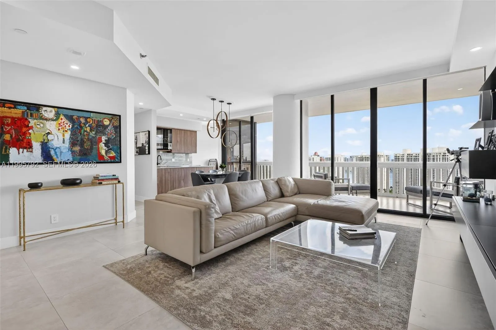 1000 ISLAND BL # 3107, Aventura FL 33160