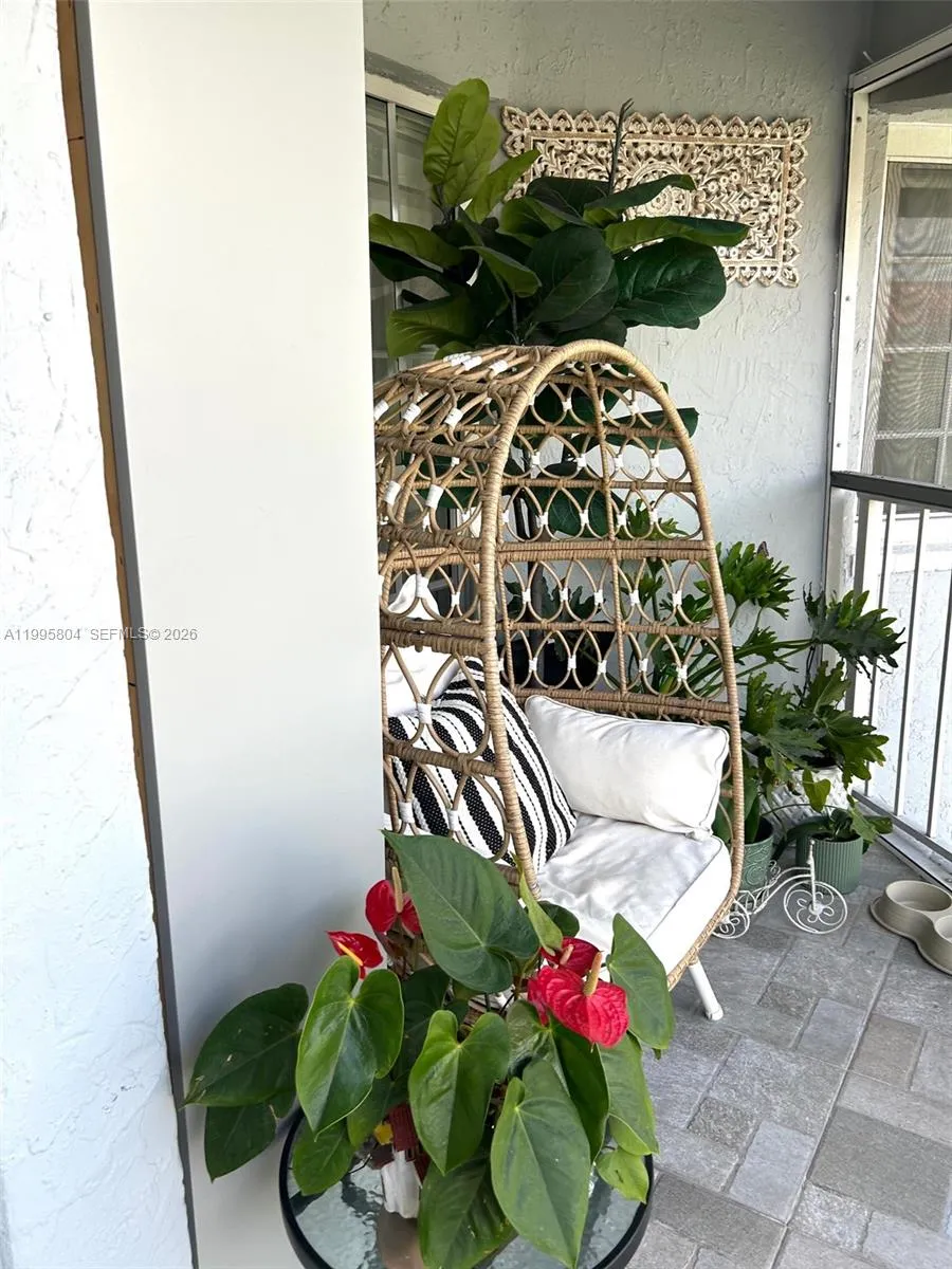 15645 SW 74th Cir Dr # 5, Miami FL 33193