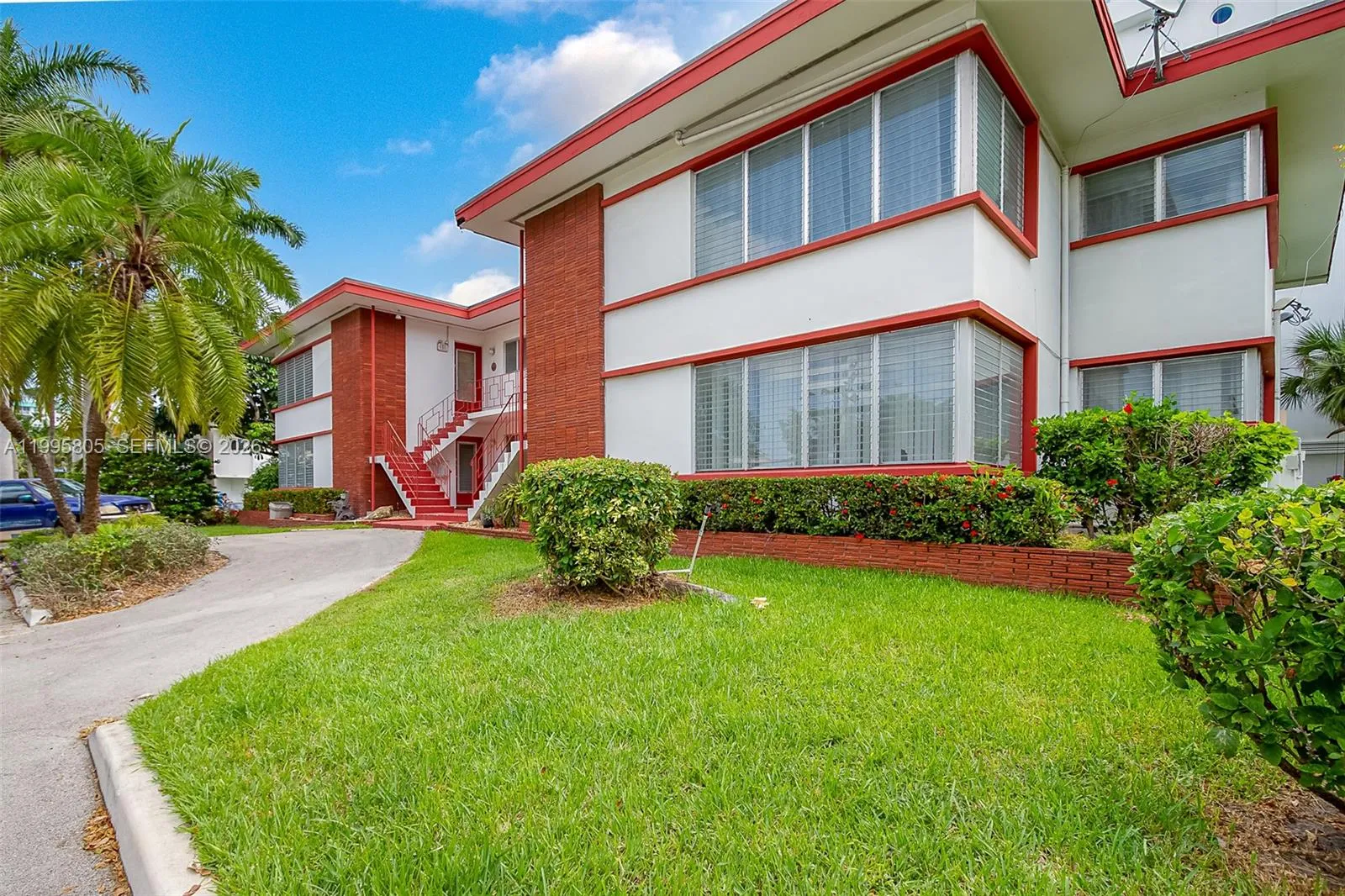 10081 W Bay Harbor Dr # 4, Bay Harbor Islands FL 33154