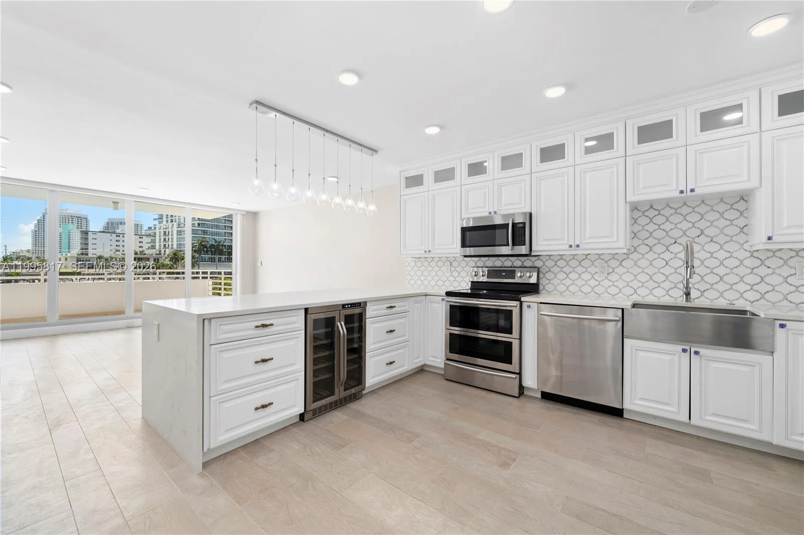 888 Intracoastal Dr # 2B, Fort Lauderdale FL 33304